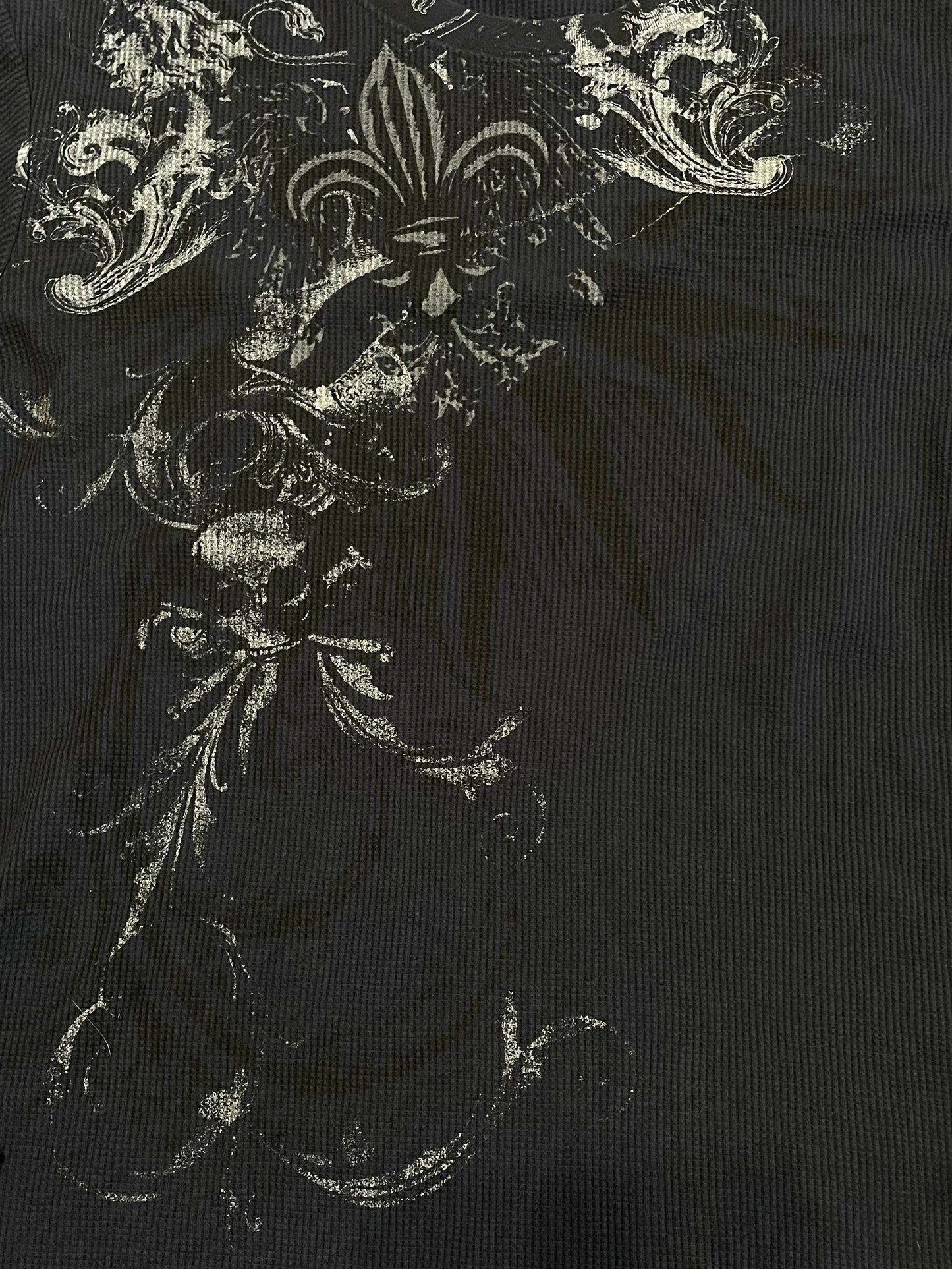 NAVY BLUE GRUNGY SKULL GRAPHIC THERMAL