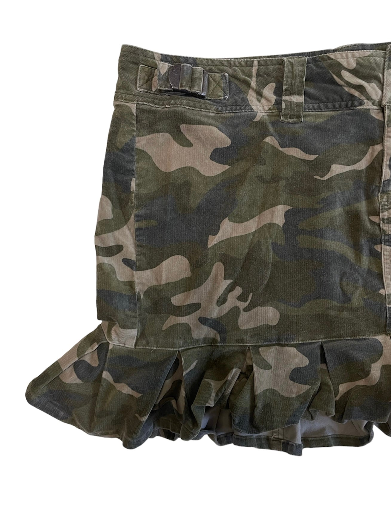 Y2K CAMO PLEATED MINI SKIRT