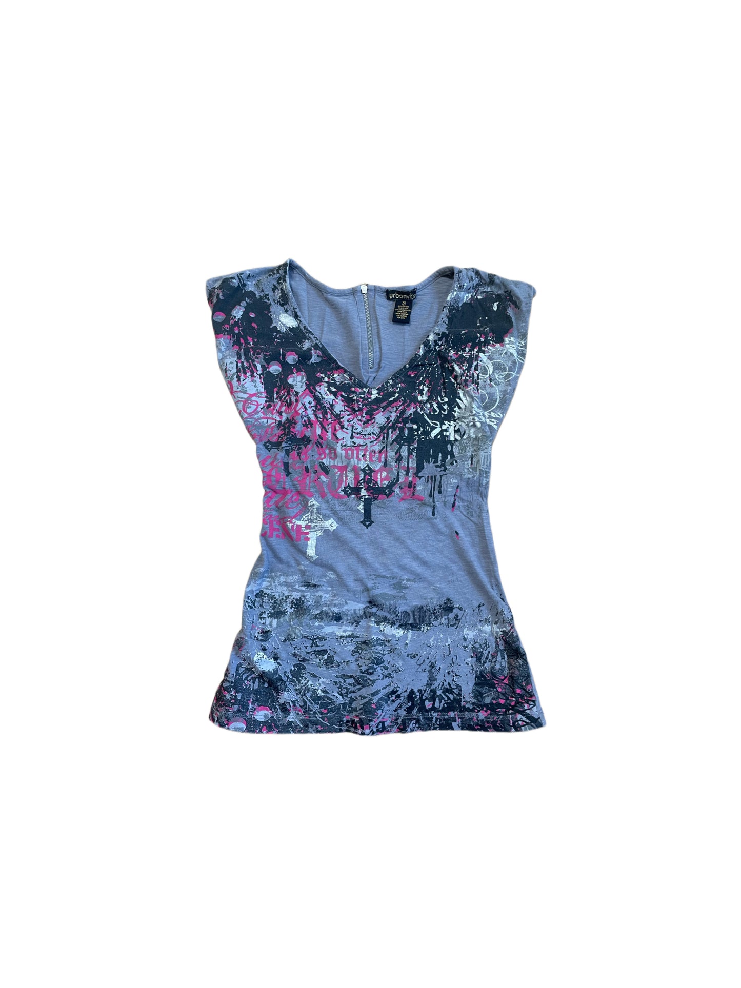 GRAY AND PINK GRAPHIC CROSS SHIRT