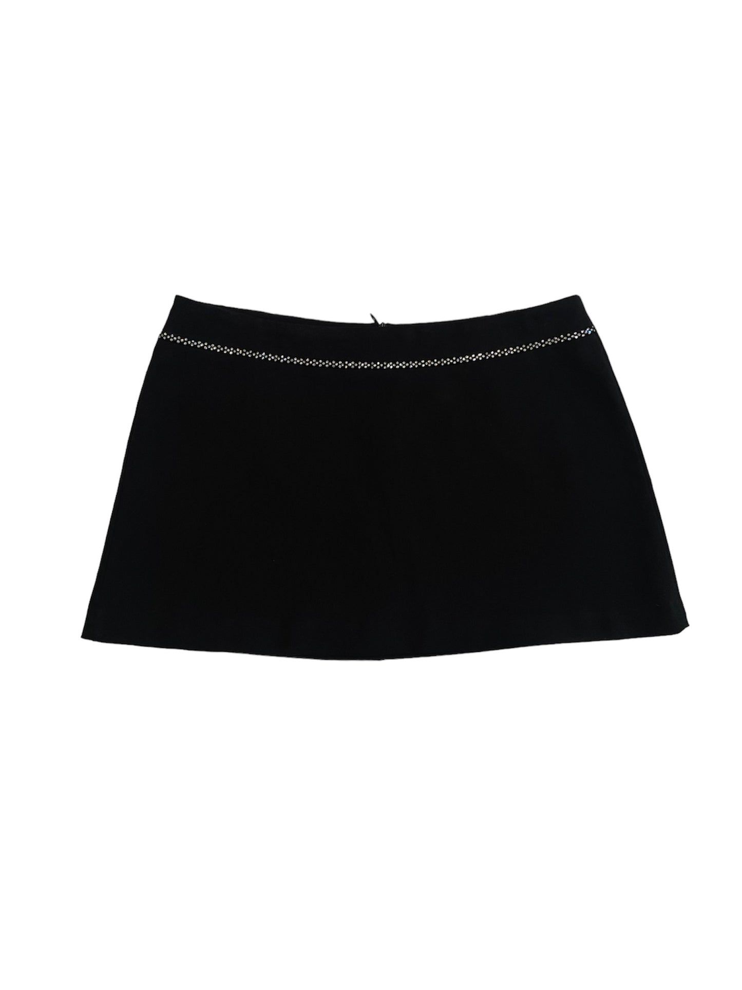 CLASSIC BLACK MINI SKIRT