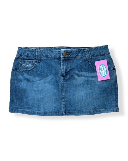 FADED Y2K DENIM MINI SKIRT