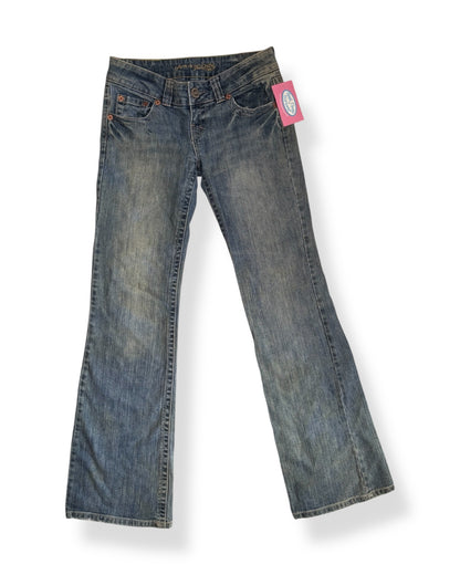 LOW RISE AMERICAN EAGLE BOOTCUT JEANS